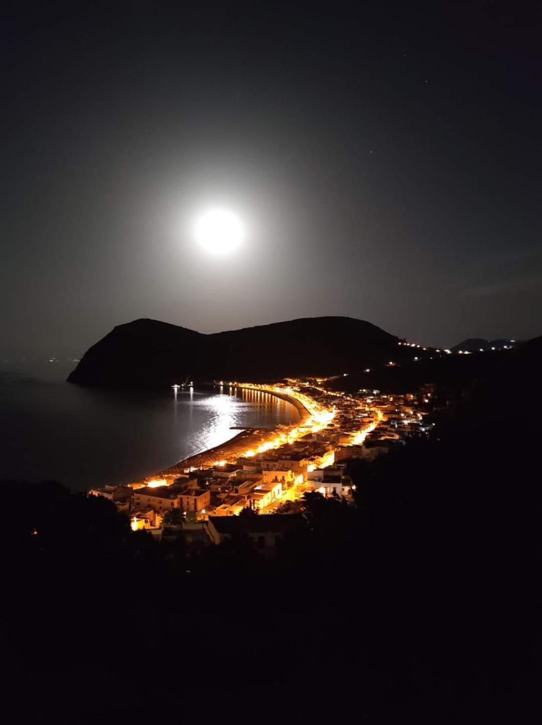 B&B Antico Palmento Lipari  Eksteriør billede